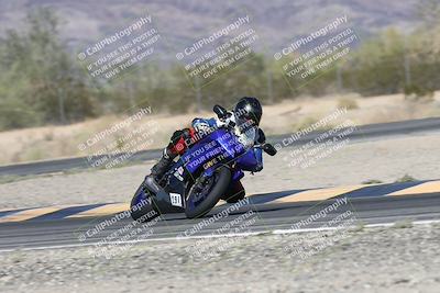 media/Oct-30-2025-Racers Edge (Thu) [[dabbdaf680]]/3-B Group/Session 5 (Turn 6)/